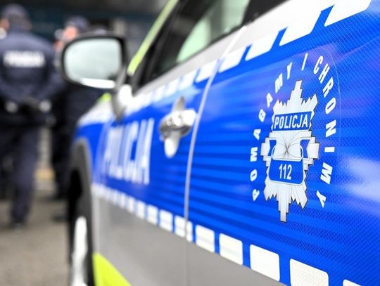 Zgłosili fikcyjną kradzież ciągnika. Rolnik urwał koło i bał się przyznać żonie Zgłosili fikcyjną kradzież ciągnika. Rolnik urwał koło i bał się przyznać żonie