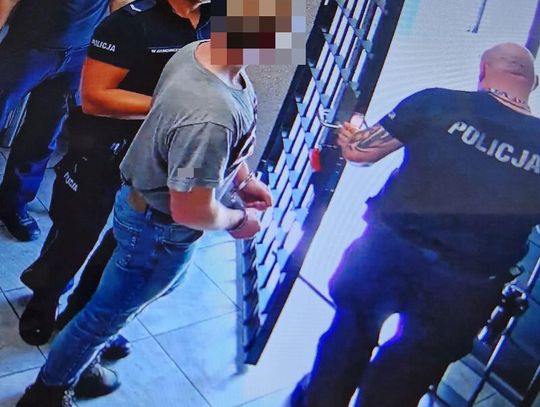 Zgotował piekło swojej partnerce. Zamontował jej GPS, śledził i przez długi czas się nad nią znęcał