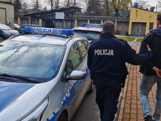 Złodziej toyoty zatrzymany po krótkim pościgu. Kilka godzin wcześniej auto skradziono w Czechach