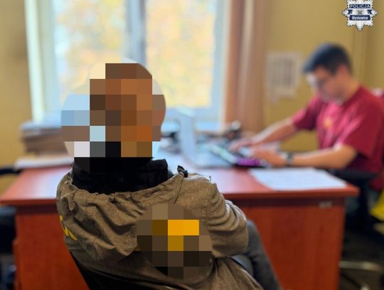 Złodziej w ciągu kilku dni sześć razy okradał sklepy. Zakładał perukę, żeby nikt go nie rozpoznał