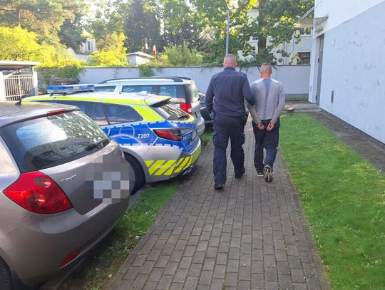 Złodzieje udawali "poszukiwaczy metali". Wymontowali z latani kable warte ponad 300 tysięcy złotych