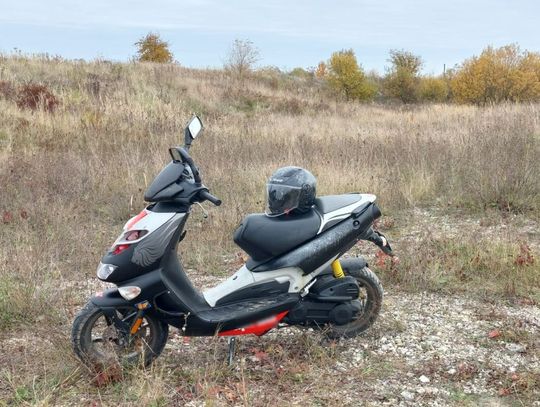Zostawił motorower przed stacją paliw, gdy wrócił już go nie było. Złodziejem okazał się 14-latek