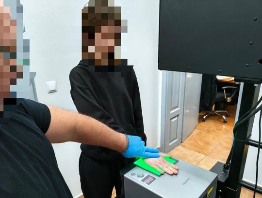 Zostawili go nagiego w lesie dla internetowego wyzwania. 20-latka i 26-latek mogą trafić za kraty