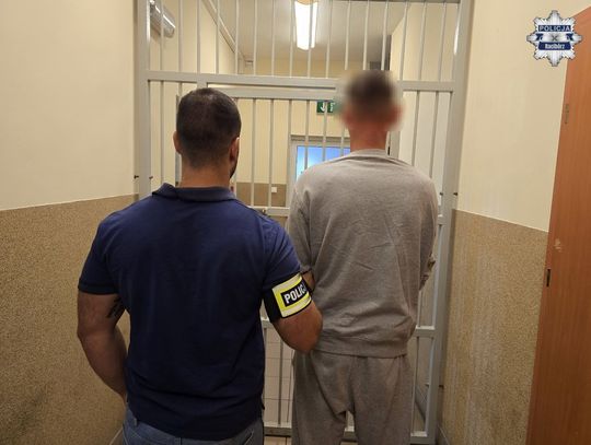 Zwabił nieletnią do toalety i ją wykorzystał. 31-latek skazany na pięć lat więzienia