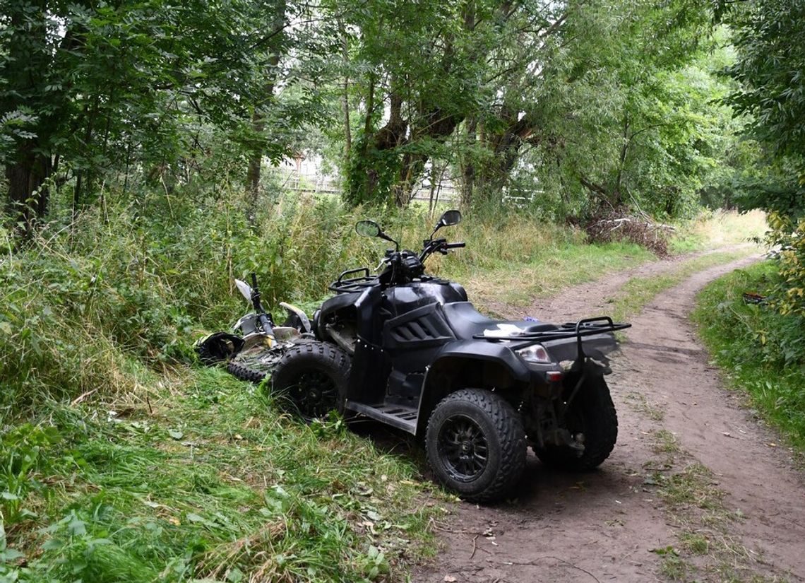 11-latek na quadzie zderzył się czołowo z motocyklistą. Oba pojazdy nie były zarejestrowane