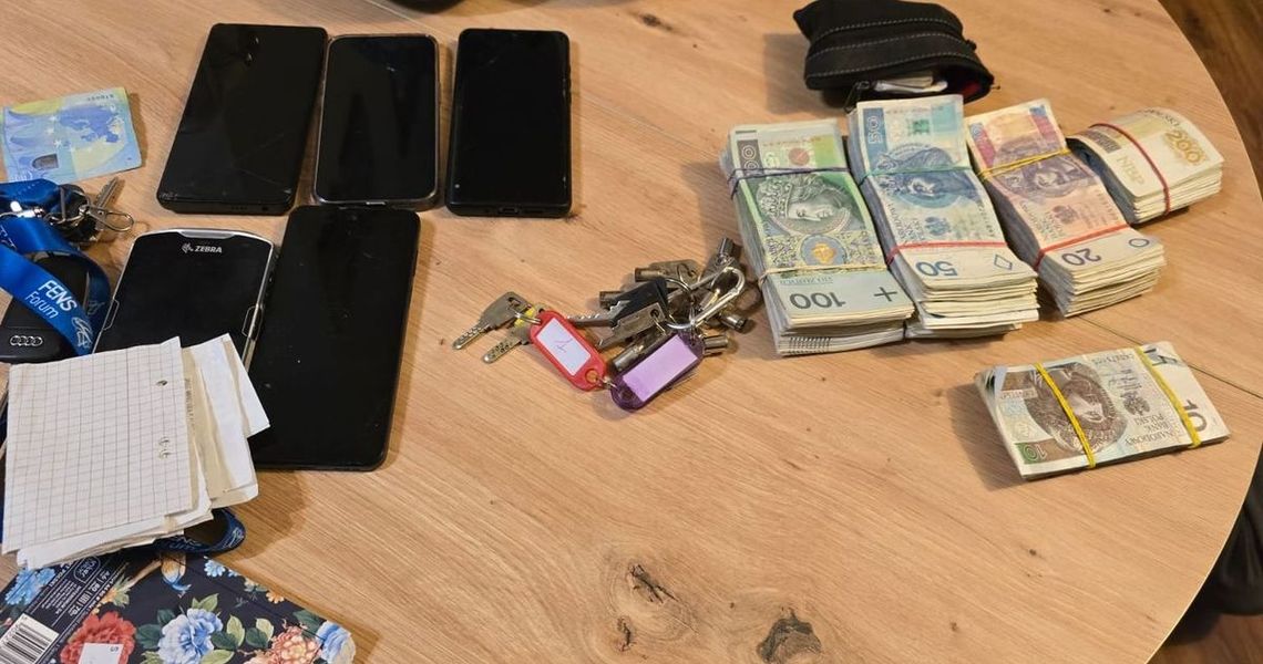 15-latek uciekł z domu, został dilerem i zamieszkał z 18-letnią kobietą. Mieli dużo narkotyków