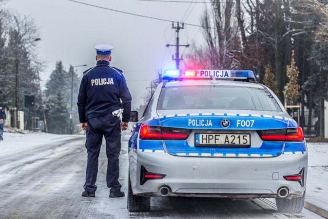 15-latek ukradł matce toyotę i wyruszył do dziewczyny w Warszawie. Przejechał 250 kilometrów