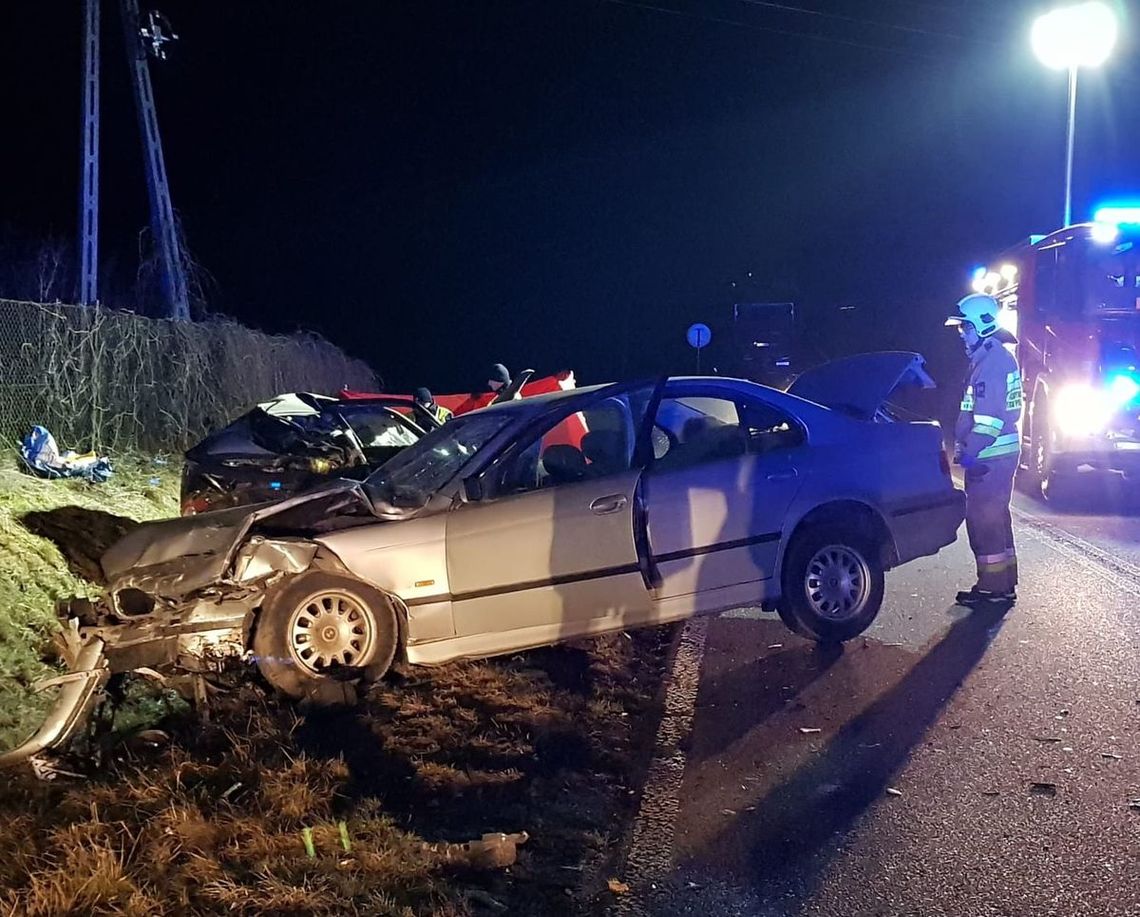 15-latek zginął w samochodzie na oczach brata. Pijany kierowca BMW po wypadku chciał uciec [ZDJĘCIA]