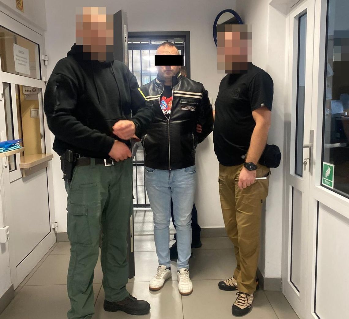 16 lat temu brutalnie napadł parę nad jeziorem. Mieli jego DNA i teraz dopasowało się w bazie danych