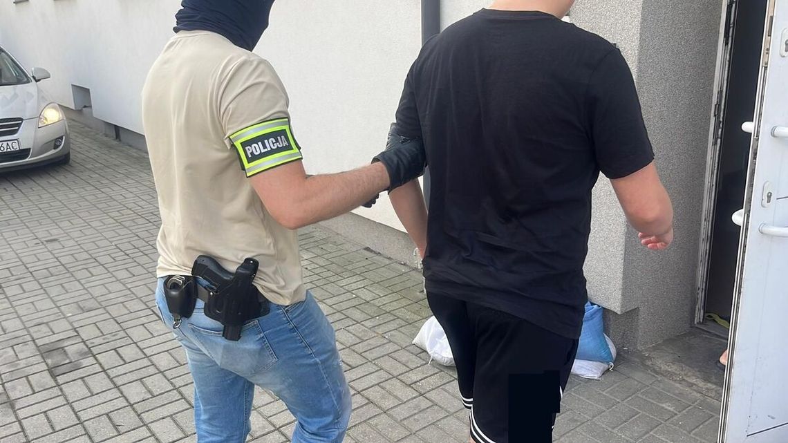 16-latek oszukiwał ludzi w całej Polsce i włamywał się na profile. Odpowie za 24 przestępstwa