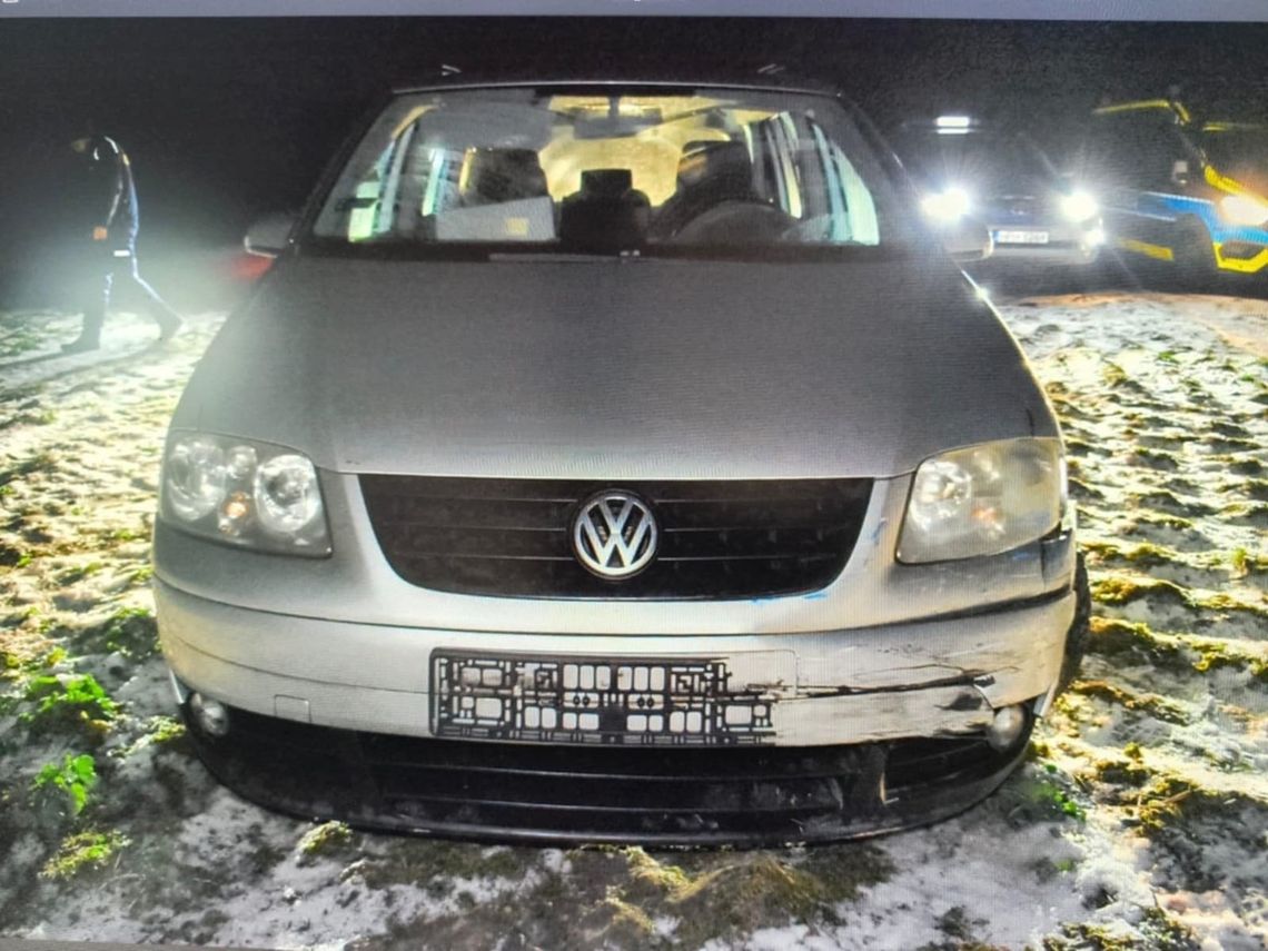 16-latek uciekał policji przez trzy powiaty i staranował radiowóz. Złapali go dwa dni później