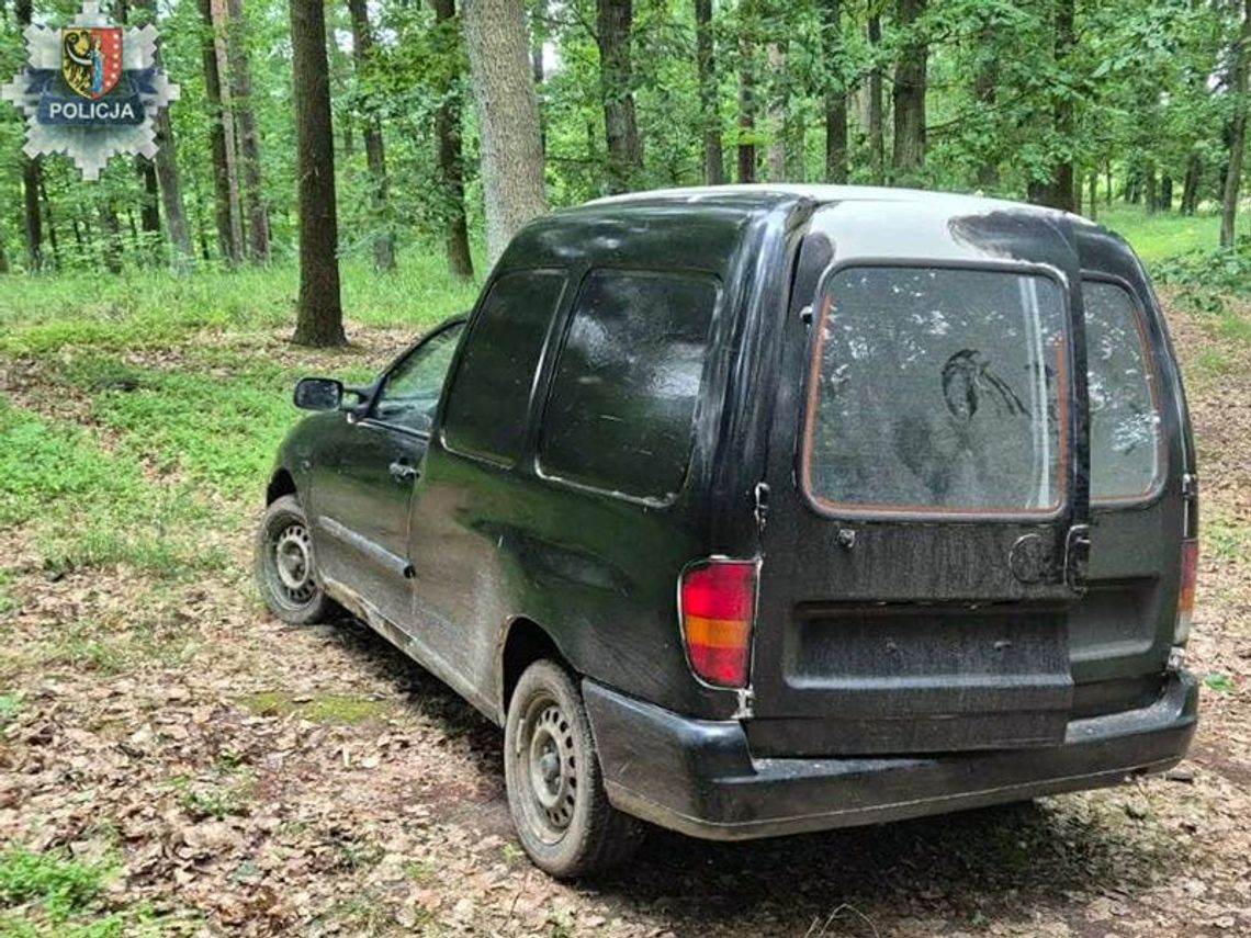 16-latek ukradł dostawczaka. Tłumaczył, że nie chciało mu się iść piechotą