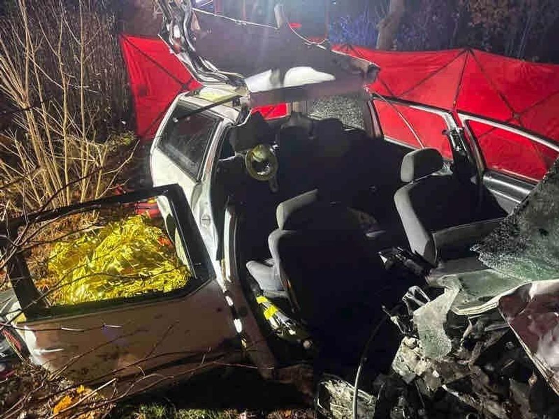 17-latek spowodował wypadek, w którym zginęły dwie jego koleżanki. Jest akt oskarżenia