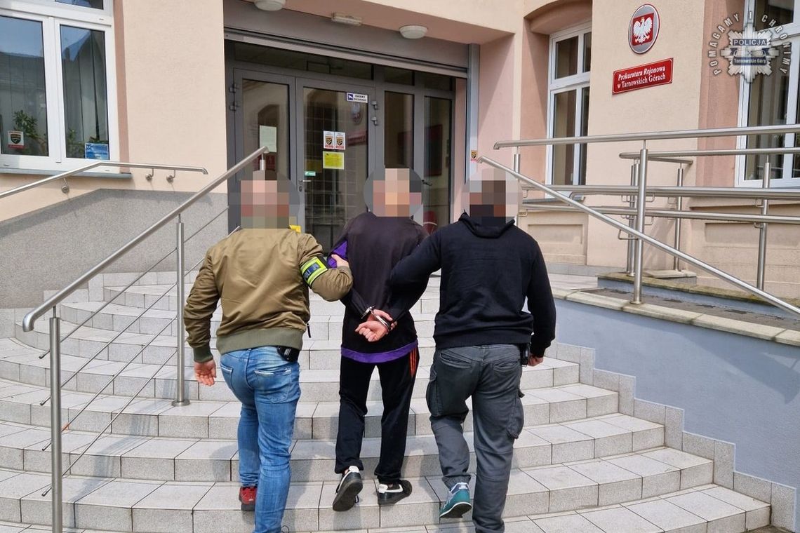 18-latek może trafić do więzienia na 20 lat. Napadł w parku na mężczyznę i groził mu nożem