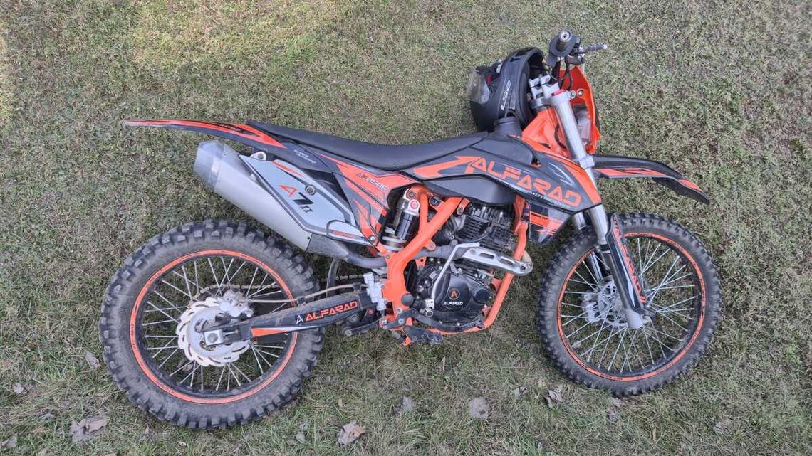 18-latek z sądowym zakazem na motocyklu-widmo. Grozi mu kara do 5 lat więzienia 18-latek z sądowym zakazem na motocyklu-widmo. Grozi mu kara do 5 lat więzienia