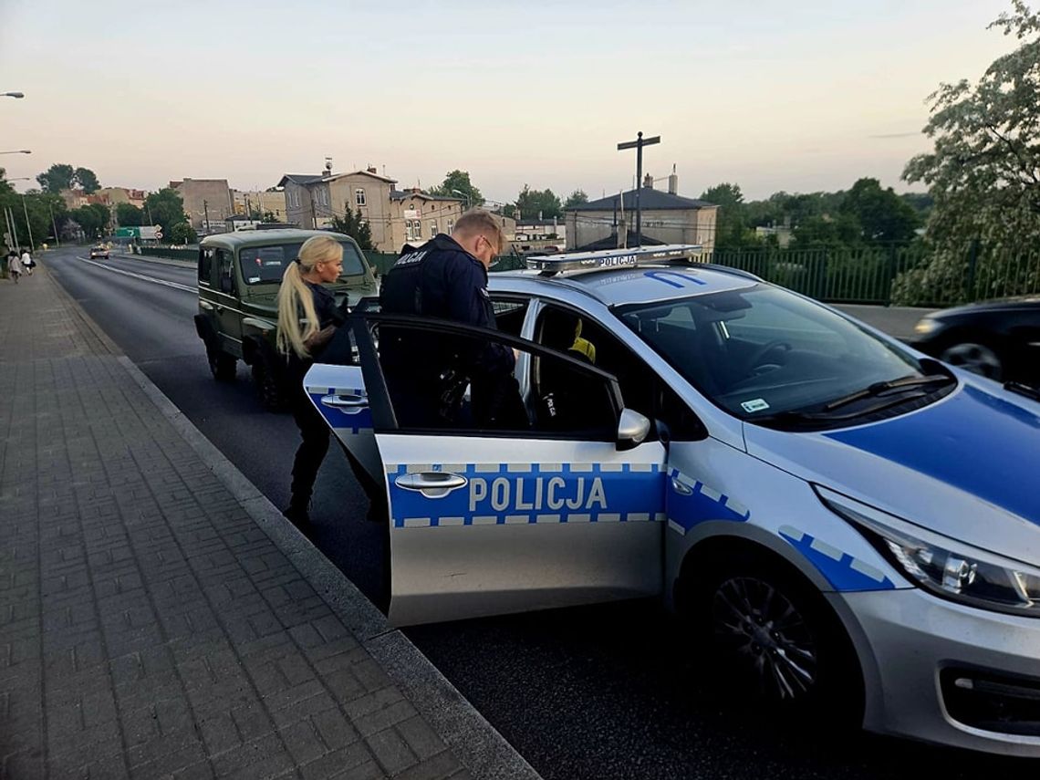 19-latek kradł w drogerii. Policjanci zatrzymali go po krótkim pościgu