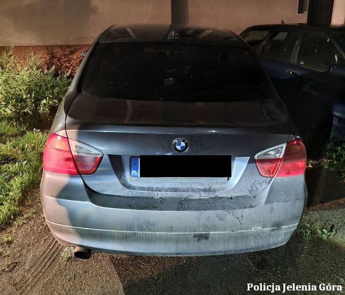 19-latek ukradł BMW gościa hotelowego. Wpadł, gdy próbował przyczaić się z furką