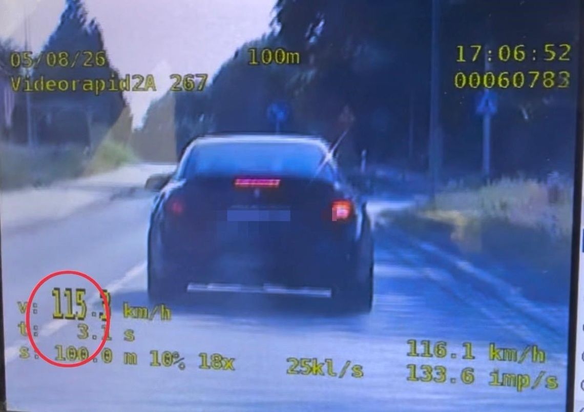 19-latka jechała przez wieś 115 km/h. Chciała zaimponować "fajnym chłopakom" - trafiła na tajniaków 19-latka jechała przez wieś 115 km/h. Chciała zaimponować "fajnym chłopakom" - trafiła na tajniaków