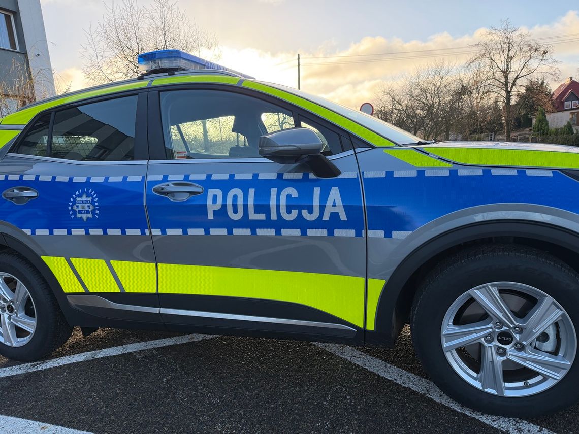 19-letnia ekspedientka i chłopak znaleźli sposób na łatwą gotówkę. W tydzień wyłudzili 3 tysiące 19-letnia ekspedientka i chłopak znaleźli sposób na łatwą gotówkę. W tydzień wyłudzili 3 tysiące