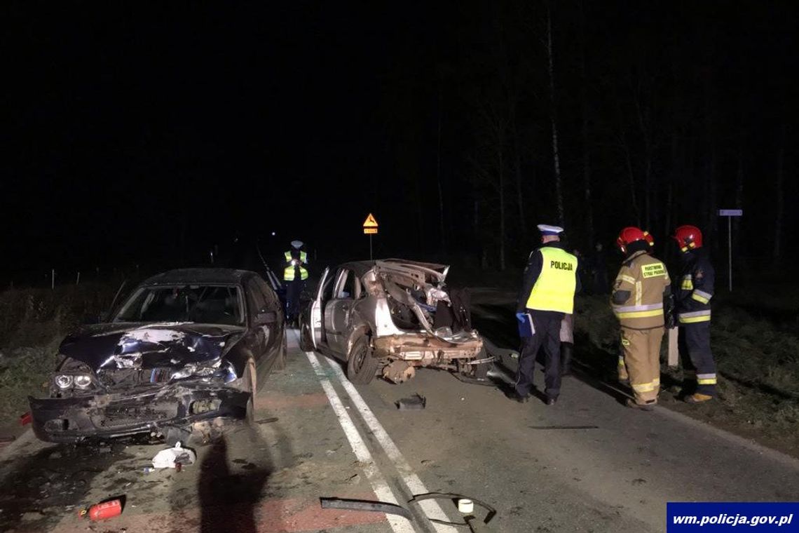 20-latek wjechał autem pod szynobus. 17-letni pasażer zginął na miejscu