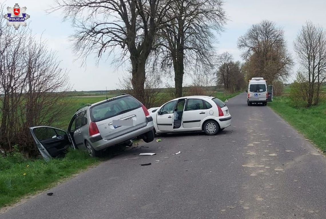 20-latka spieszyła się na maturę. Podczas wyprzedzania dwóch aut uderzyła w jedno z nich