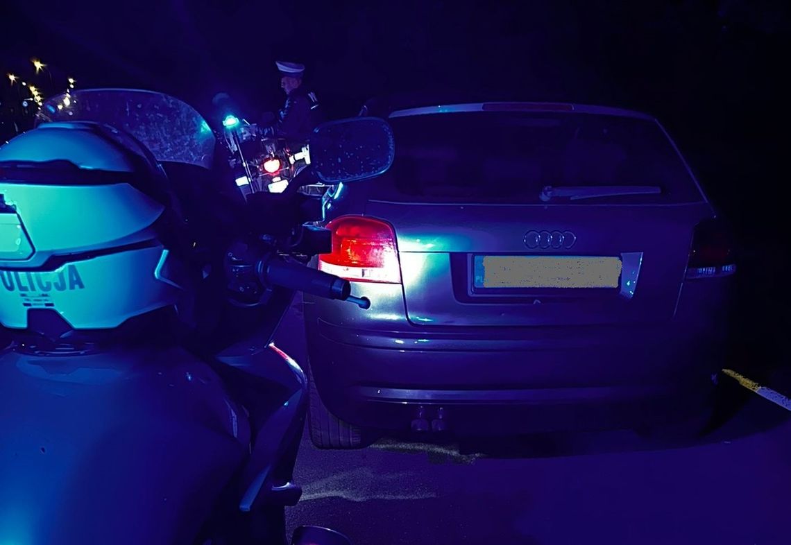 20-letni kierowca jeździł jak szalony. Dostał 10 tysięcy złotych mandatu i 51 punktów karnych