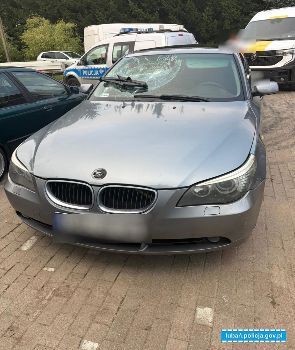 21-latek zobaczył byłą z innym i wpadł w szał. Chwycił za lewarek i zdemolował jego BMW 21-latek zobaczył byłą z innym i wpadł w szał. Chwycił za lewarek i zdemolował jego BMW