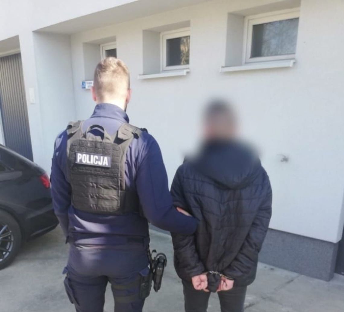 22-latek wyszedł z aresztu i rzucił się z nożem na matkę. Święta spędzi za kratami 22-latek wyszedł z aresztu i rzucił się z nożem na matkę. Święta spędzi za kratami