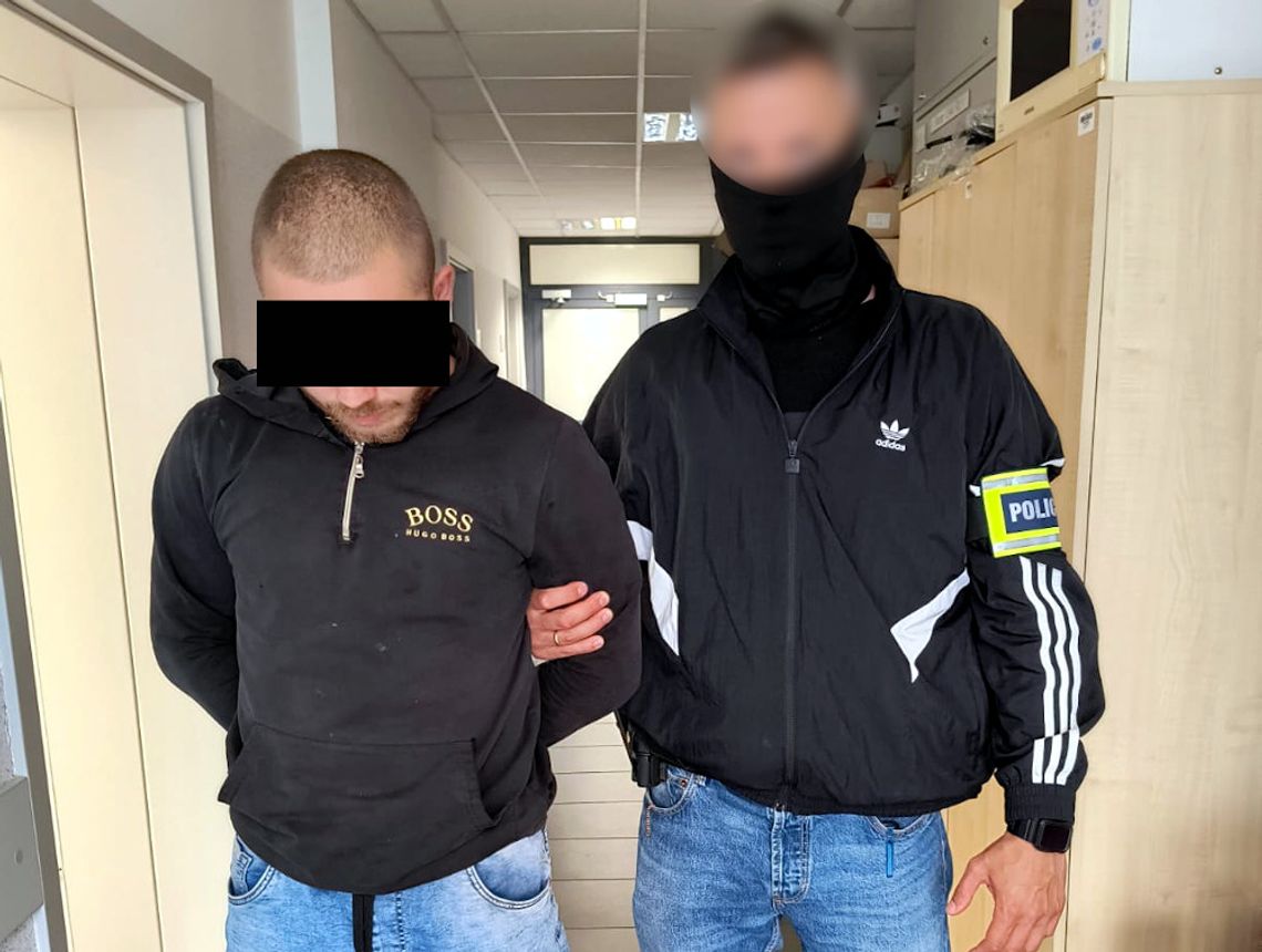 23-latek rzucił się z maczetą na przypadkowego przechodnia. Odpowie za usiłowanie zabójstwa