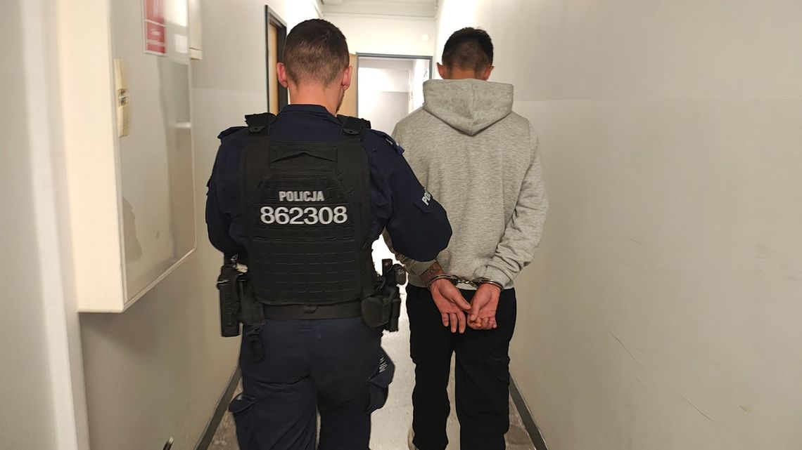 23-latek zdradził partnerkę, a ona wezwała policję. Wiedziała, że jest poszukiwany 23-latek zdradził partnerkę, a ona wezwała policję. Wiedziała, że jest poszukiwany