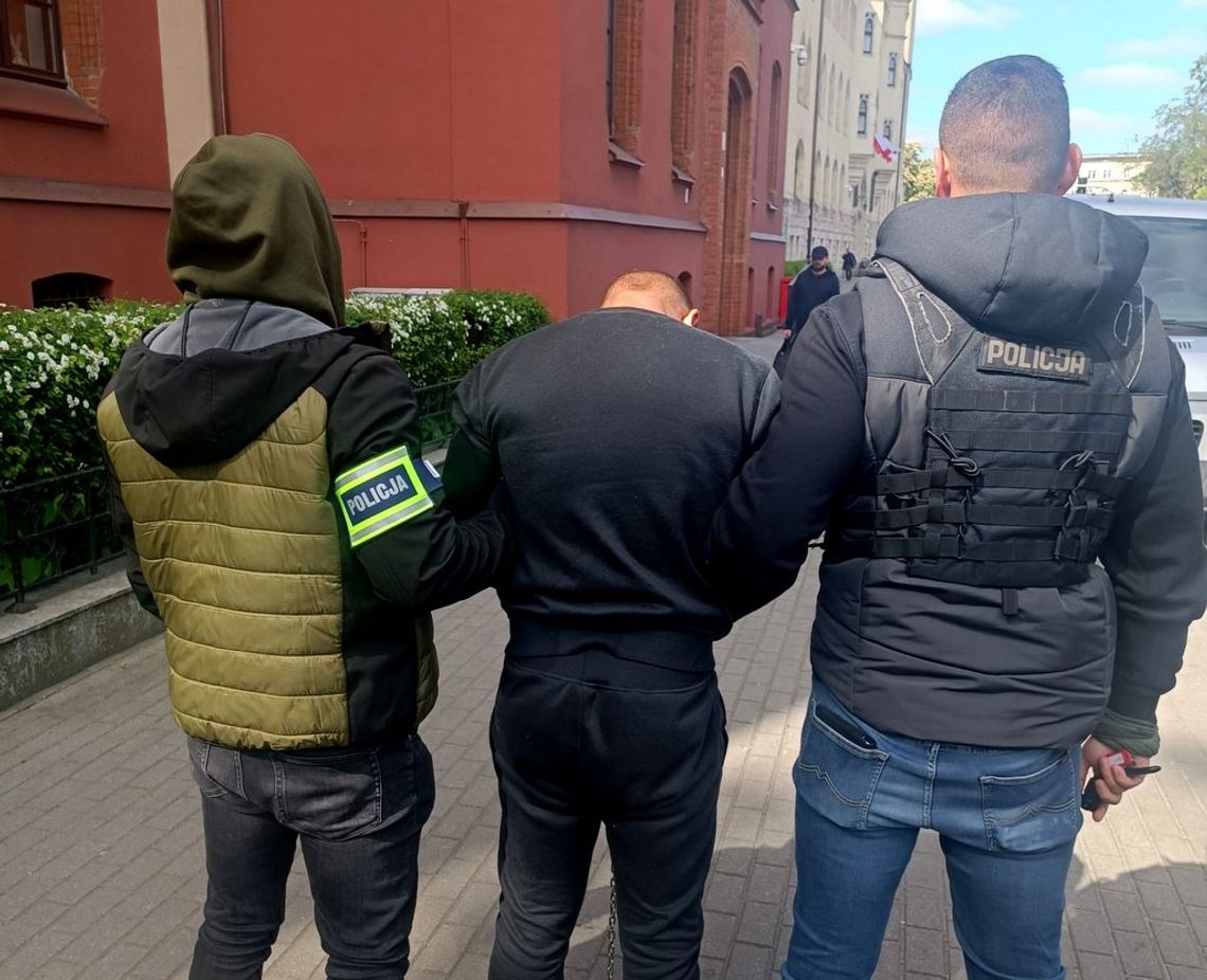 24-latek zaatakował nożem znajomego i jego rodziców. Odpowie za usiłowanie zabójstwa