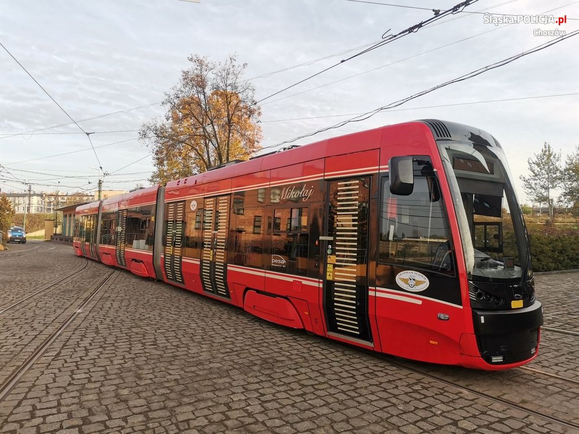 25-latek ukradł tramwaj i pojechał nim do innego miasta. Po drodze zabierał pasażerów