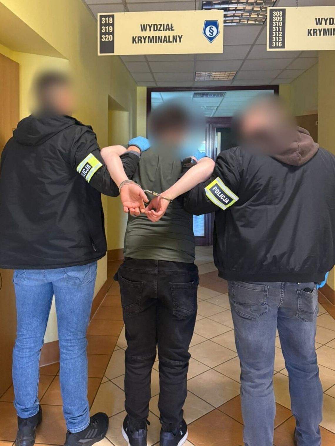 28-latek próbował zamordować Hindusa. Potem chciał uciec z Polski 28-latek próbował zamordować Hindusa. Potem chciał uciec z Polski