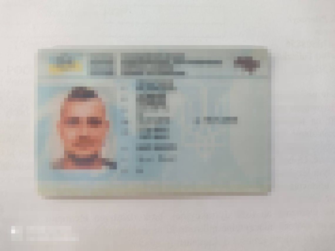 29-latek jeździł na fałszywym ukraińskim prawie jazdy. Twierdził, że je tam wyrobił