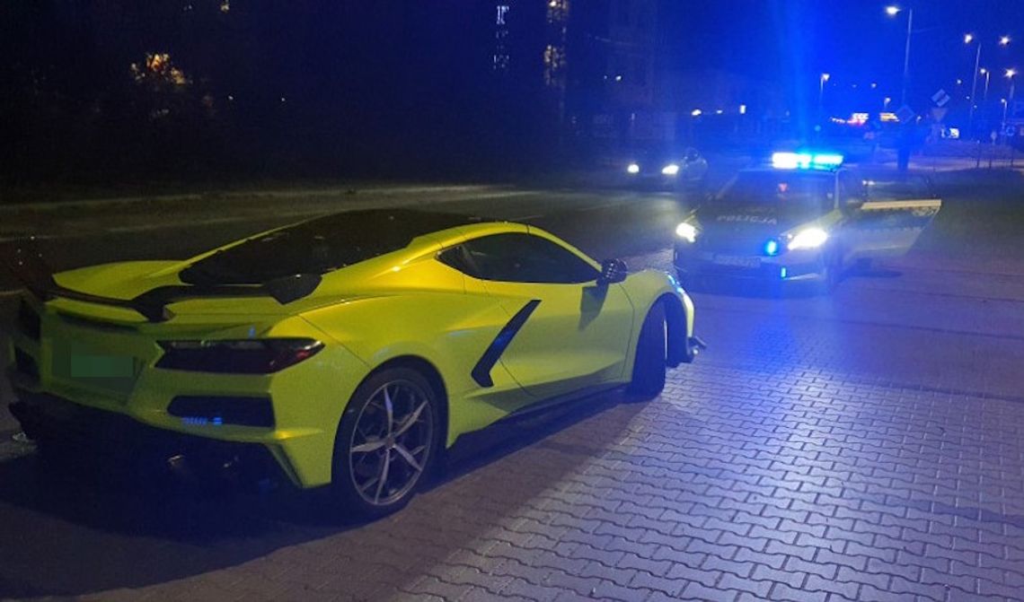 29-latek szalał Corvettą na ulicach miasta. Po zatrzymaniu grozi mu nawet 5 lat więzienia