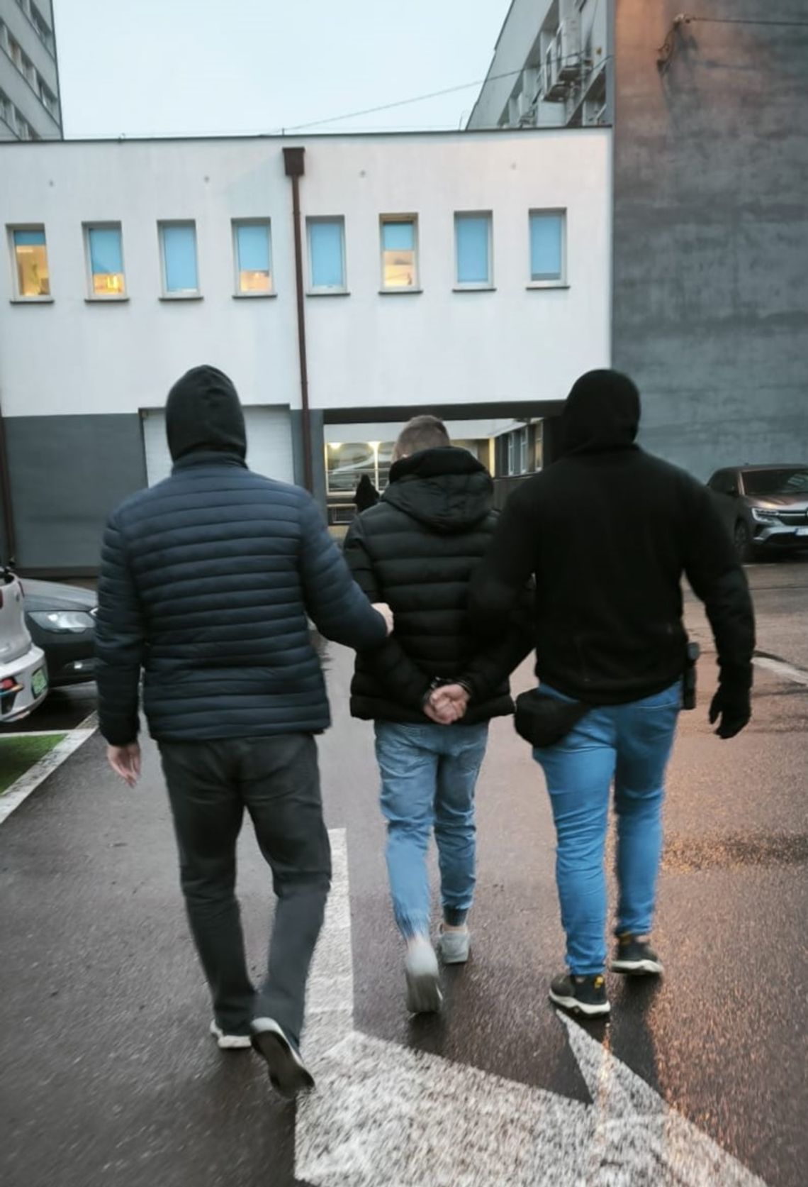 31-latek zatrzymany za udział w gangu narkotykowym. Obracał hurtowymi ilościami 31-latek zatrzymany za udział w gangu narkotykowym. Obracał hurtowymi ilościami