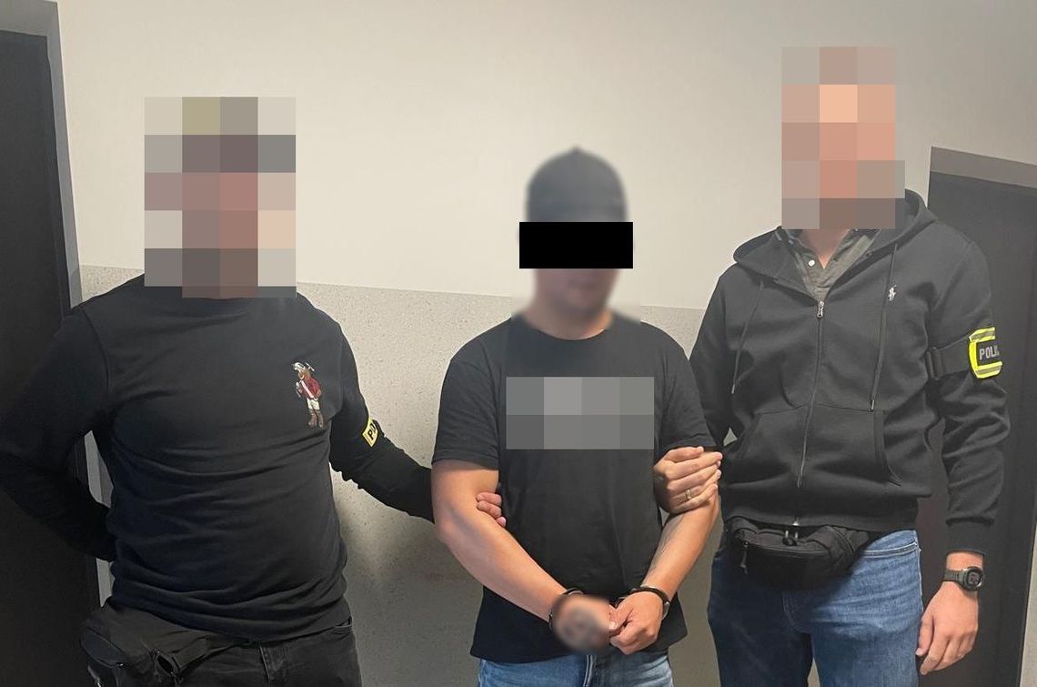 33-latek udawał tajniaka. Przestraszona staruszka dała mu wszystkie oszczędności 33-latek udawał tajniaka. Przestraszona staruszka dała mu wszystkie oszczędności