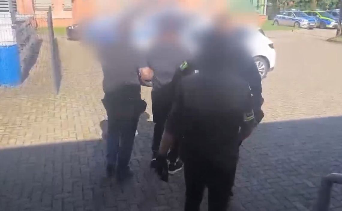 33-letni recydywista zatrzymany za rozbój na krewnym. Pobił 59-latka i zabrał mu pieniądze