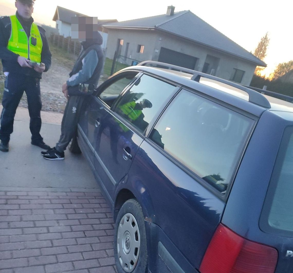 35-latek wsiadł za kółko mając blisko 4 promile we krwi. W tym stanie przewoził dwoje małych dzieci 35-latek wsiadł za kółko mając blisko 4 promile we krwi. W tym stanie przewoził dwoje małych dzieci