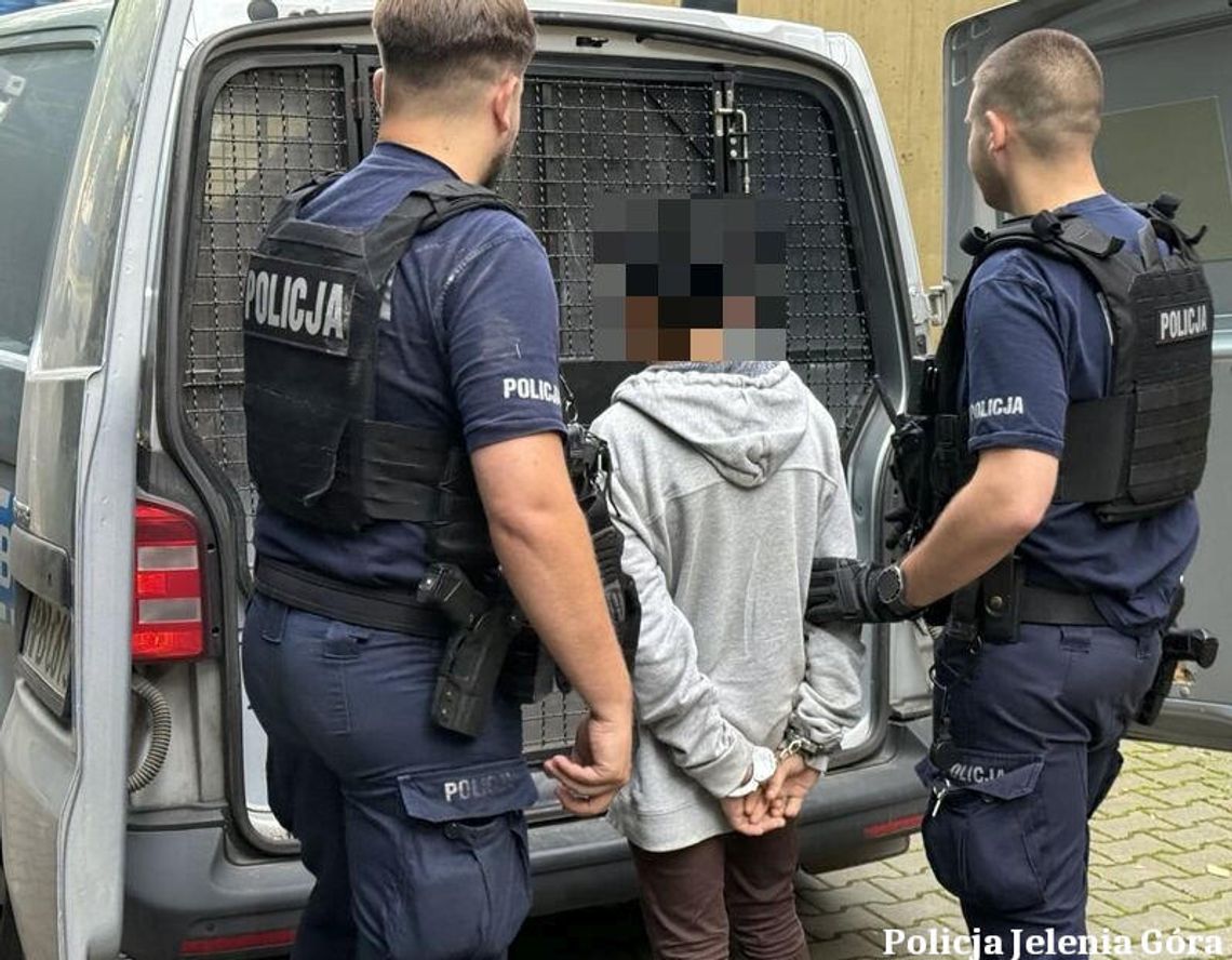 37-latka weszła do cudzego domu i ukradła portfel. Przyłapana na kradzieży pobiła właścicielkę