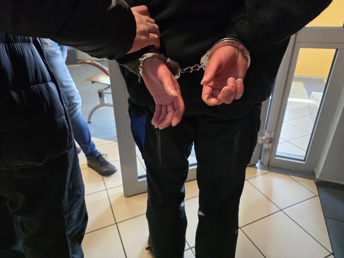 39-latek nie wiedział, że jest poszukiwany. Przyszedł podpisać dozór, a trafił do więzienia