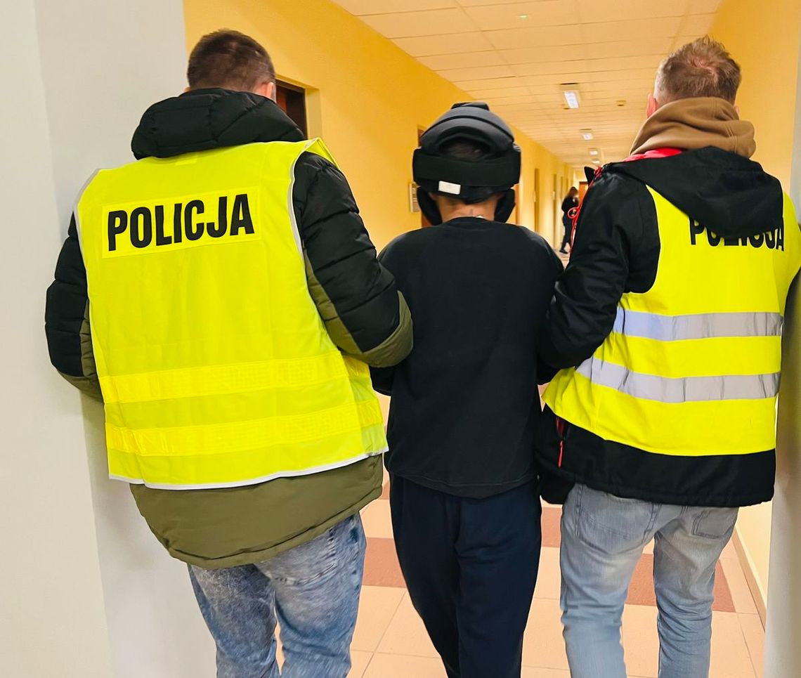 42-latek brutalnie zaatakował nożem młodszego brata. Wcześniej pili razem alkohol