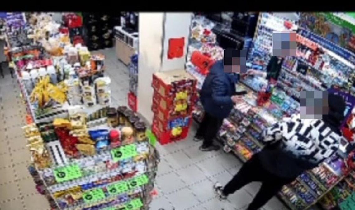 42-latek groził nastolatkowi bronią w sklepie. W chwili zatrzymania miał ponad trzy promile we krwi