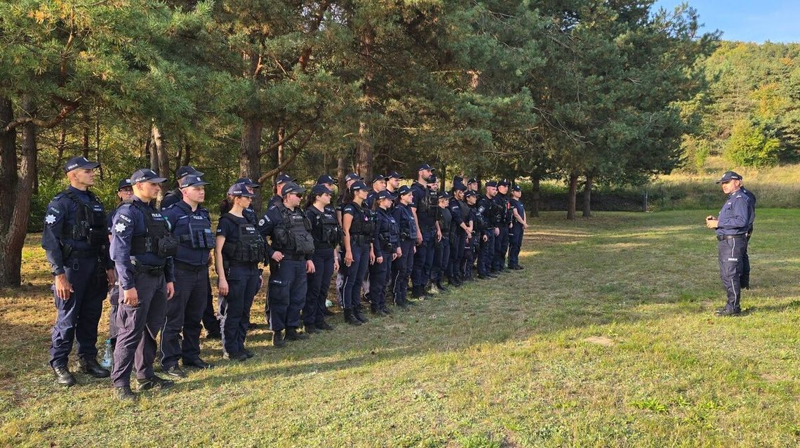 49-latek podejrzewany o morderstwo matki zatrzymany. Szukało go ponad 200 policjantów 49-latek podejrzewany o morderstwo matki zatrzymany. Szukało go ponad 200 policjantów