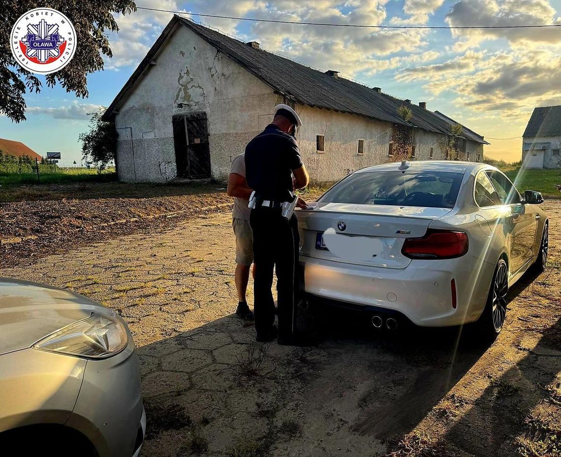 55-latek jechał 200 drogą wojewódzką. Okazało się, że to nie pierwszy raz, więc dostał zaostrzoną karę