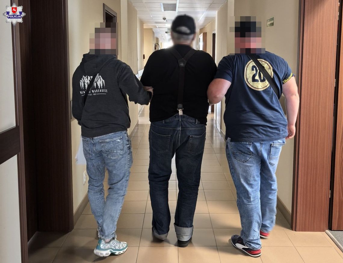67-latek ukradł  34 czekolady, a gdy został złapany, poszarpał ochroniarza. Teraz za rozbój grozi mu więzienie