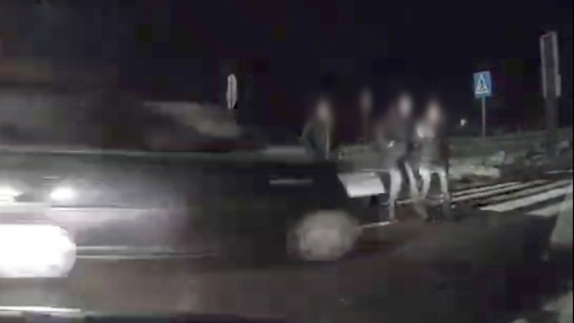 Potrąciła kobietę na przejściu dla pieszych i nawet się nie zatrzymała. Potem sama zgłosiła się na policję