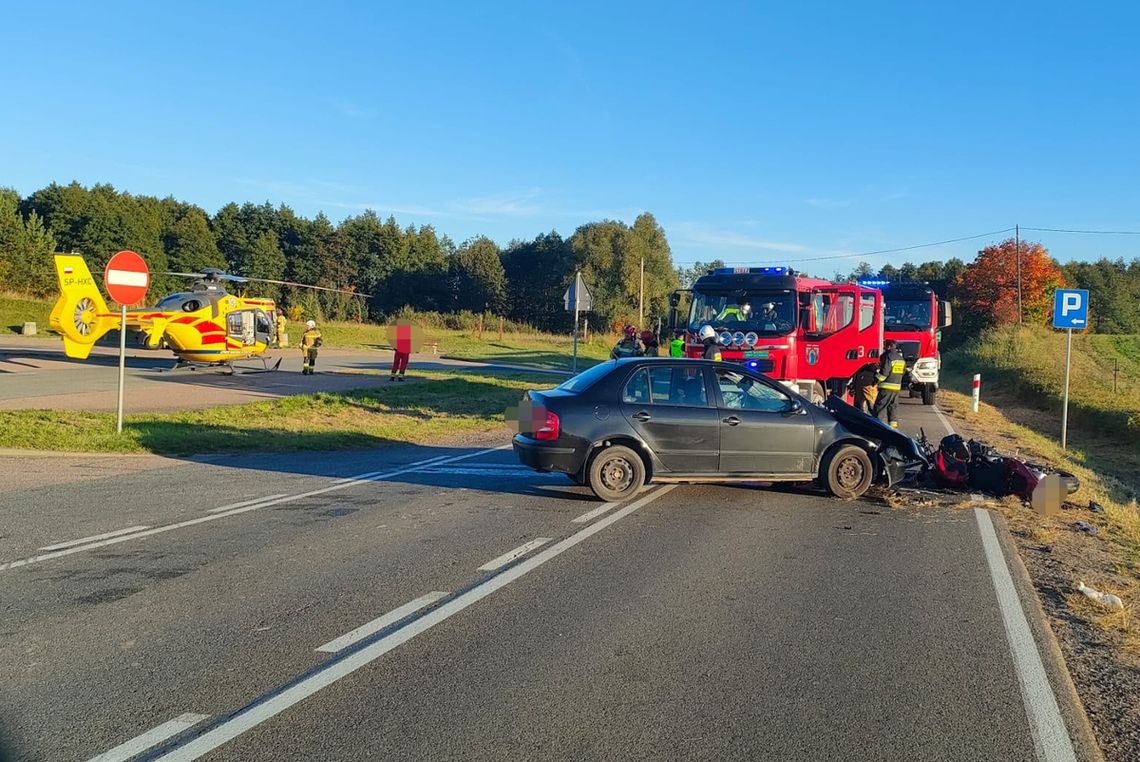 77-letni kierowca Skody zajechał drogę motocykliście. Kierujący Yamahą nie przeżył wypadku 77-letni kierowca Skody zajechał drogę motocykliście. Kierujący Yamahą nie przeżył wypadku