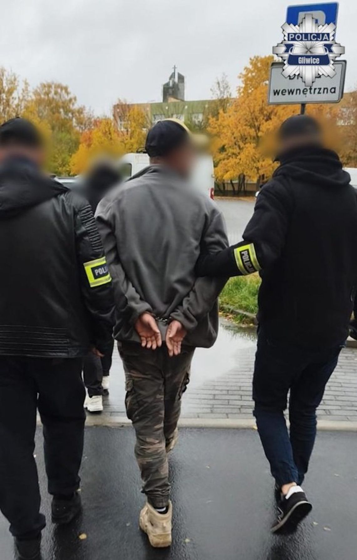 Adam B. przez 11 lat ukrywał się przed policją. Poszukiwany trzema listami gończymi zatrzymany Adam B. przez 11 lat ukrywał się przed policją. Poszukiwany trzema listami gończymi zatrzymany