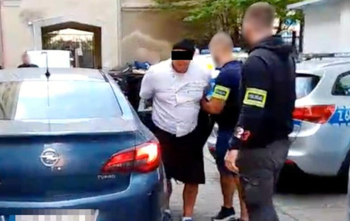 Akcja kryminalnych z Warszawy. Zatrzymali mężczyznę poszukiwanego za wzięcie zakładnika
